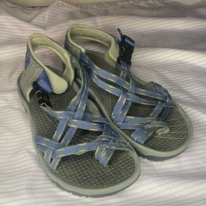 Baretraps women sandals size 8